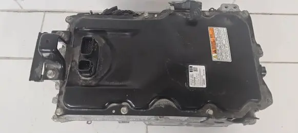 Toyota RAV 4 (XA50) Voltage converter inverter G92A042010 2321002146 650M1W2201D0