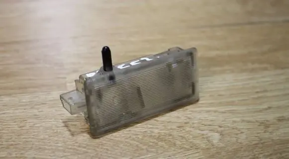 BMW X5 E53 Glove box light 6962045