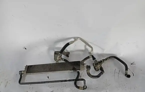 Mercedes-Benz X-class W470 Engine oil radiator A0995002200