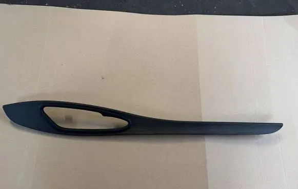 Alfa Romeo Stelvio Rear door trim (molding) 931006280