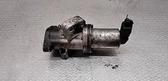 KIA Sorento EGR valve 284104A100