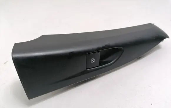 Opel Zafira C Electric window control switch 13301888