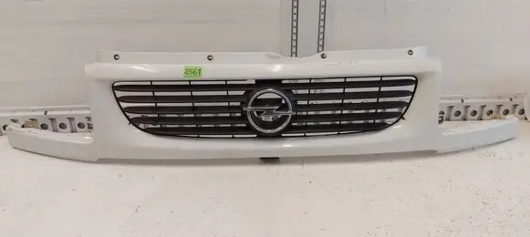 Opel Movano A Front grill 7700352247