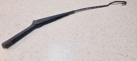 Volkswagen Transporter - Caravelle T4 Front wiper blade arm 701955410A