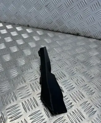 Fender end trim