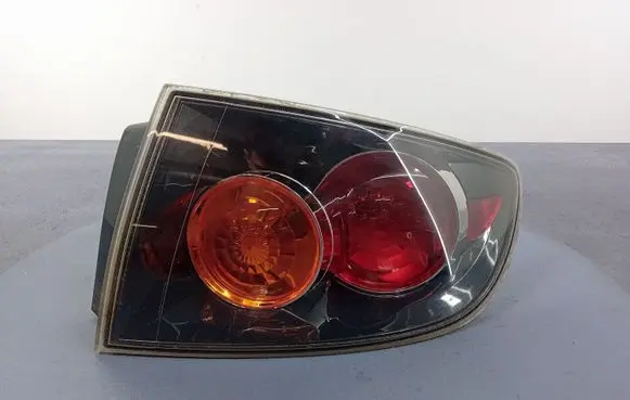 Mazda 3 I Rear/tail lights P2688