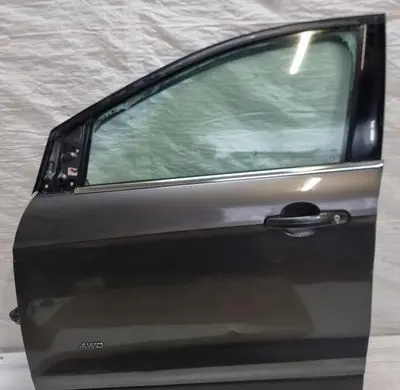 Ford Kuga II Front door 
