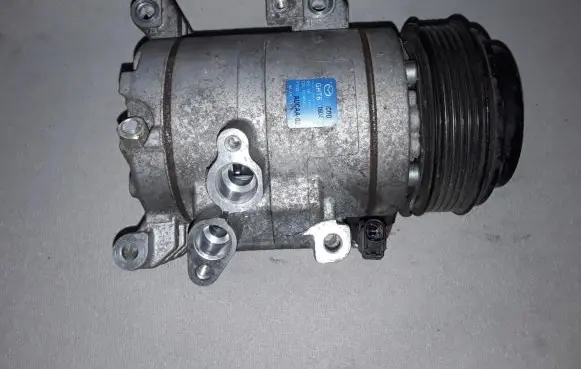 Mazda 6 Air conditioning (A/C) compressor (pump) F500AUCAA02