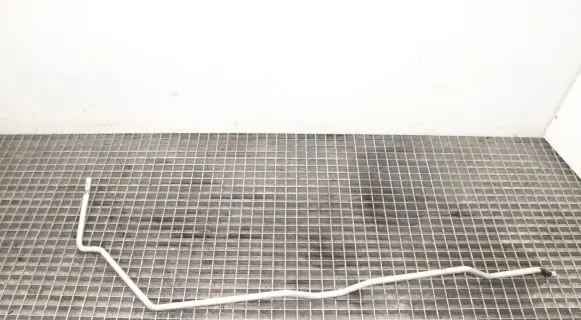 Porsche Boxster 986 Engine coolant pipe/hose 98657218103