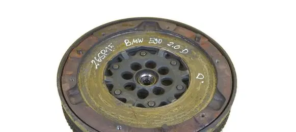 BMW 3 E90 E91 Dual mass flywheel N47D20C