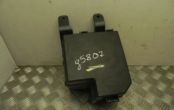 KIA Sorento Fuse box set 912222P083