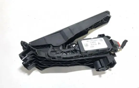 Audi A3 S3 8P Accelerator throttle pedal 1k1721503p