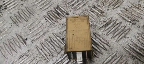 BMW 5 E39 Window control relay 61368384505