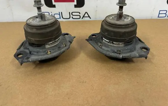 Dodge Challenger Engine mount vacuum valve 