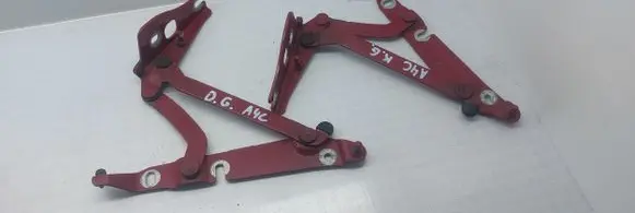 Audi A4 S4 B6 8E 8H Tailgate/trunk/boot hinge 8H0827301A 8H0827302A