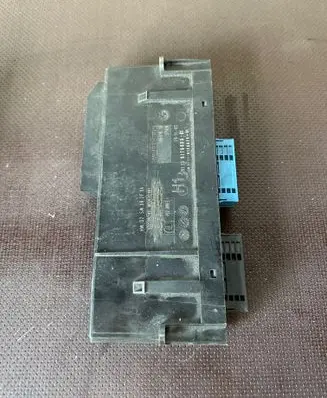 BMW 3 E90 E91 Central body control module 9176880 9176879