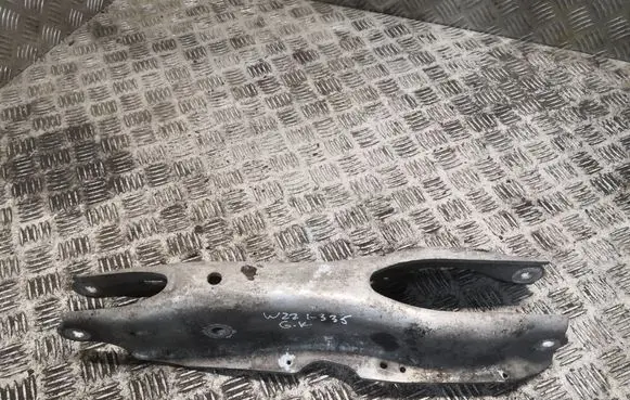 Rear upper control arm/wishbone