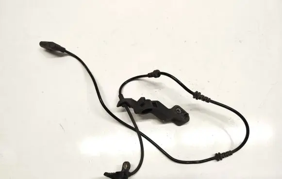 Mercedes-Benz S W222 ABS brake wheel speed sensor A2229050800