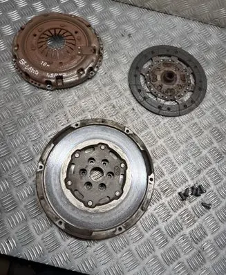 Opel Grandland X Clutch set kit 9818024380 9820879880