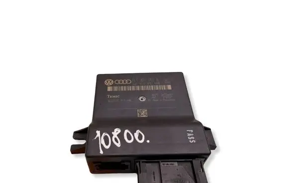 Audi A6 S6 C6 4F Gateway control module 4L0907468A