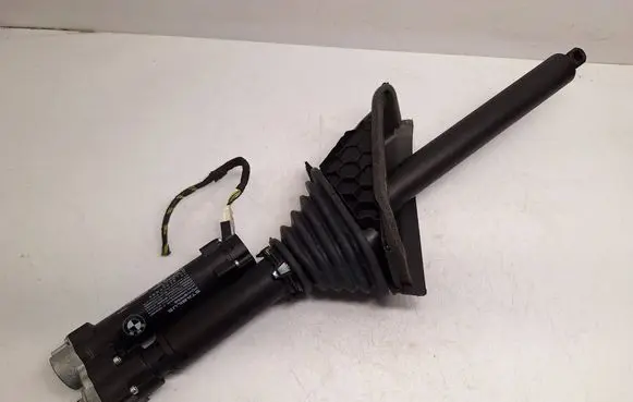 BMW 4 F36 Gran coupe Tailgate/trunk strut/damper 2586402 51242586402 51247330628