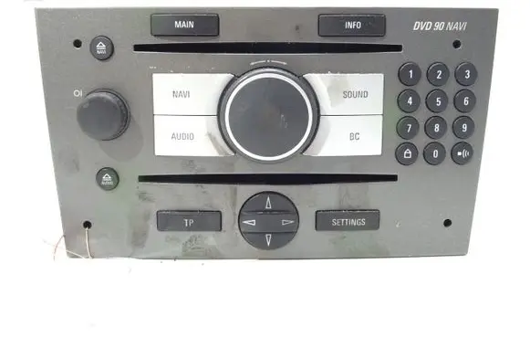 Radio/CD/DVD/GPS head unit