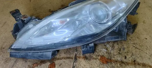 Mazda 6 Headlight/headlamp