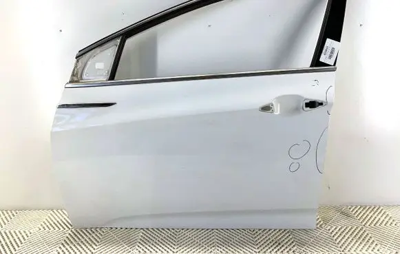 Hyundai i40 Front door NCW