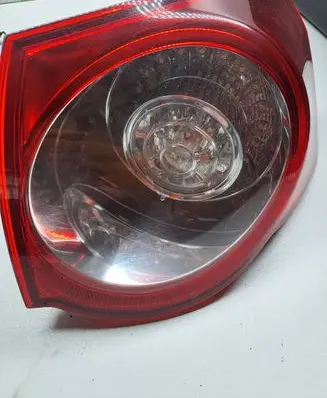Volkswagen PASSAT B6 Rear/tail lights 3C9945096N