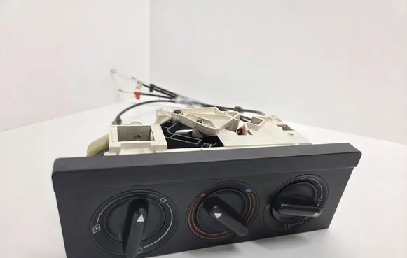 Audi 80 90 S2 B4 Climate control unit 893819045C 8A1819073