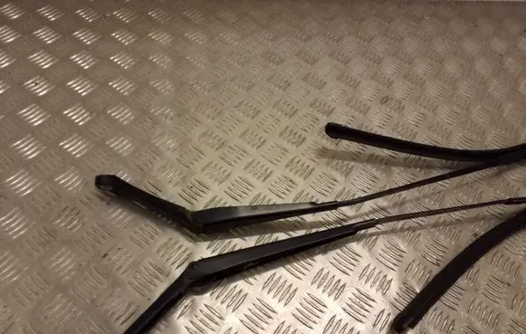 Peugeot 508 Front wiper blade arm 9671039180 9687387580