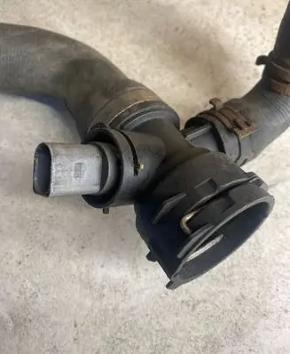 Volkswagen Phaeton Engine coolant pipe/hose 3D0122291K 06A919501