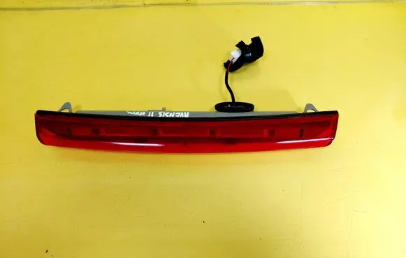 Toyota Avensis T250 Third/center stoplight 0553