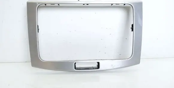 Volkswagen PASSAT B7 Radio/GPS head unit trim 3AA858069