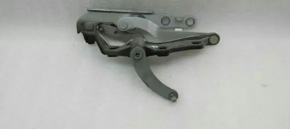 Mercedes-Benz S AMG W221 Engine bonnet/hood hinges A2218800428