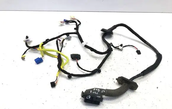 KIA EV9 Front door wiring loom/harness boot 91600DO490