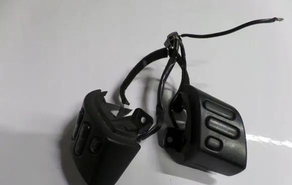 Toyota Corolla Verso AR10 Tailgate/trunk/boot open switch 2941D63