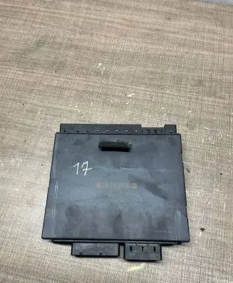 Mercedes-Benz E W211 Other control units/modules A2208205685 7270 04W13