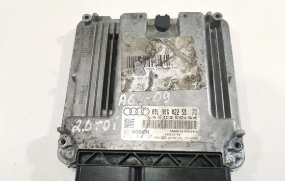 Audi A6 S6 C6 4F Engine control unit/module 03L906022SB 0281016147