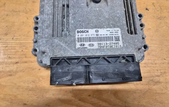 Hyundai Sonata Engine control unit/module 3911327405 1039S14616 0281012973