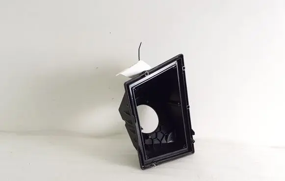 Land Rover Evoque I Air filter box cover 