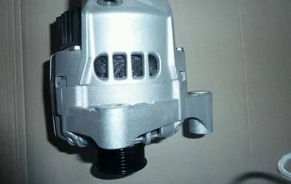 Land Rover Freelander 2 - LR2 Generator/alternator SG12B080