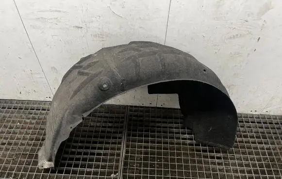 Volkswagen Jetta VII Rear arch fender liner splash guards