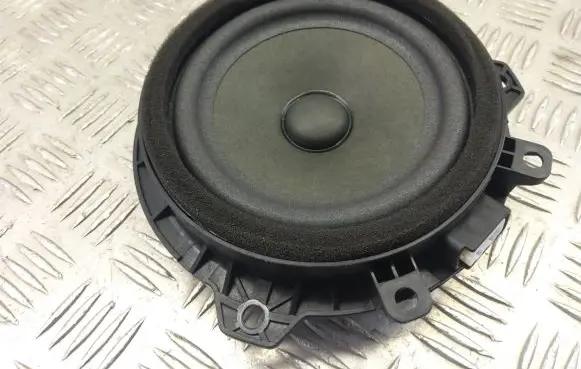 KIA Stonic Rear door speaker 96330-H8000