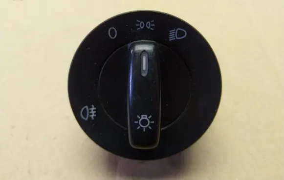 Volkswagen PASSAT B6 Light switch 1K0941431AH