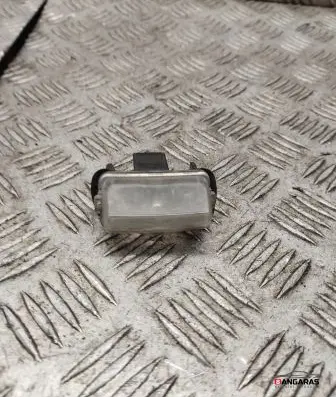 Toyota Avensis T270 Number plate light