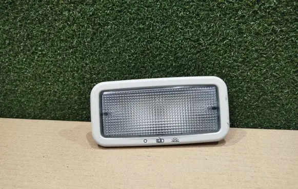 Volkswagen Crafter Rear seat light 7E0947105E 7E0947105F