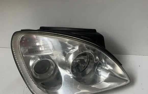 KIA Carens II Headlight/headlamp