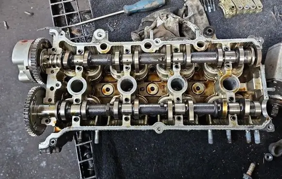Suzuki Swift I Engine head M16A IMPRK1566250