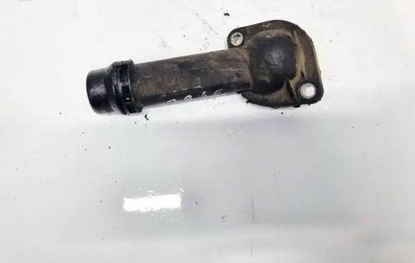 Volkswagen Golf V Engine coolant pipe/hose 03B121121 06B121121